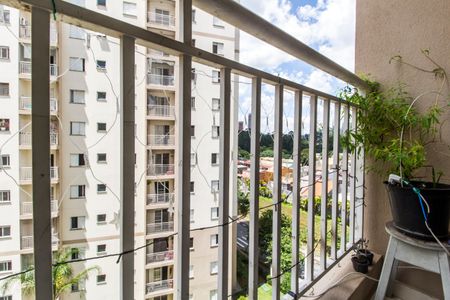 Sacada de apartamento à venda com 3 quartos, 68m² em Jardim Tupanci, Barueri