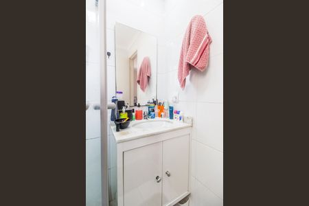 Apartamento à venda com 68m², 3 quartos e 1 vaga Apartamento à venda com 68m², 3 quartos e 1 vagaBanheiro da Suíte