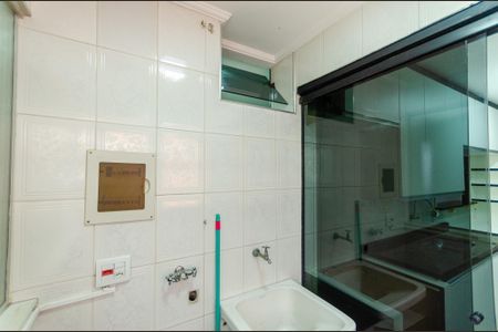 Apartamento para alugar com 80m², 3 quartos e 1 vagaÁrea de Serviço