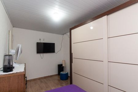 Casa à venda com 270m², 5 quartos e 4 vagasCasa 1 - Quarto 3