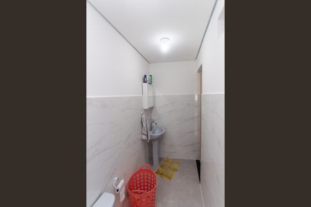 Casa à venda com 270m², 5 quartos e 4 vagasCasa 1 - Banheiro