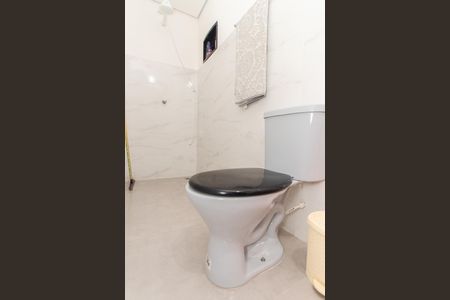 Casa à venda com 270m², 5 quartos e 4 vagasCasa 1 - Banheiro