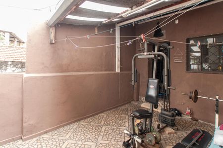 Casa à venda com 270m², 5 quartos e 4 vagasCasa 2 - Área de Serviço