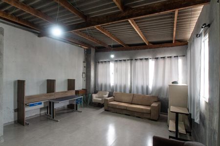 Casa à venda com 270m², 5 quartos e 4 vagasSalão