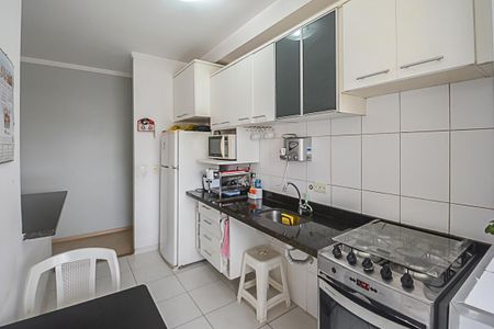 Apartamento à venda com 64m², 2 quartos e 2 vagas Apartamento à venda com 64m², 2 quartos e 2 vagasCozinha