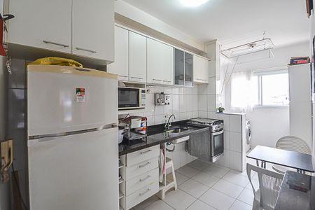 Apartamento à venda com 64m², 2 quartos e 2 vagas Apartamento à venda com 64m², 2 quartos e 2 vagasCozinha