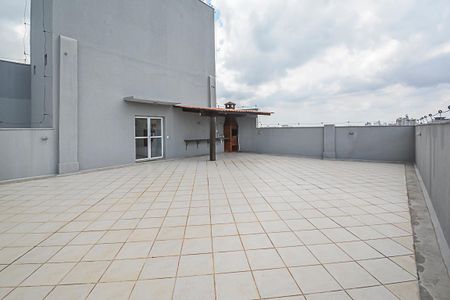 Apartamento à venda com 64m², 2 quartos e 2 vagas Apartamento à venda com 64m², 2 quartos e 2 vagasÁrea comum - Churrasqueira