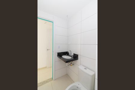 Apartamento para alugar com 130m², 2 quartos e 1 vaga Apartamento para alugar com 130m², 2 quartos e 1 vagaBanheiro da Suíte
