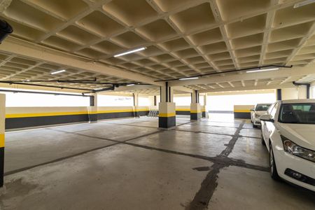 Apartamento para alugar com 130m², 2 quartos e 1 vaga Apartamento para alugar com 130m², 2 quartos e 1 vagaGaragem