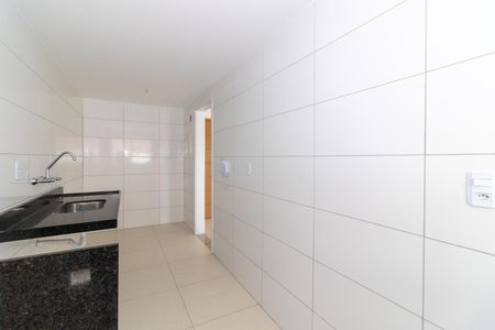 Apartamento para alugar com 130m², 2 quartos e 1 vaga Apartamento para alugar com 130m², 2 quartos e 1 vagaCozinha e Área de Serviço