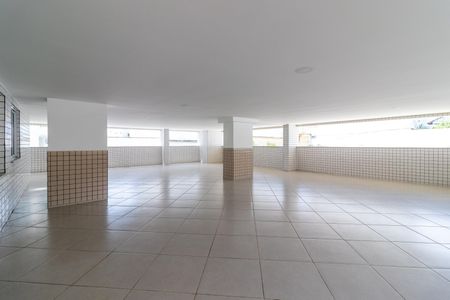 Apartamento para alugar com 130m², 2 quartos e 1 vaga Apartamento para alugar com 130m², 2 quartos e 1 vagaÁrea comum - Playground