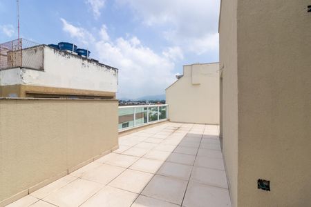 Apartamento para alugar com 130m², 2 quartos e 1 vaga Apartamento para alugar com 130m², 2 quartos e 1 vagaTerraço
