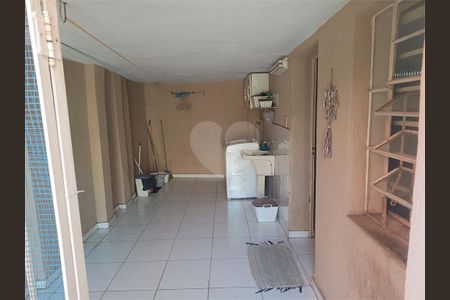 Casa à venda com 2 quartos, 109m² em Jaguará, São Paulo