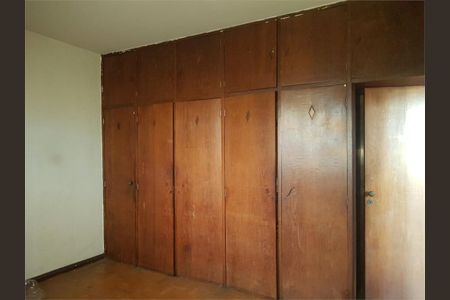 Casa à venda com 5 quartos, 407m² em Caiçaras, Belo Horizonte