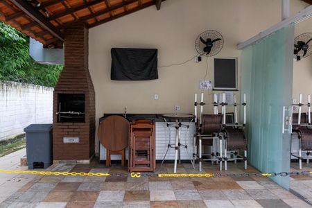 Apartamento para alugar com 45m², 2 quartos e 1 vagaÁrea comum - Churrasqueira