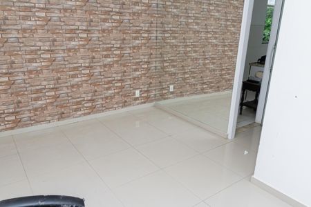 Apartamento para alugar com 45m², 2 quartos e 1 vagaSala