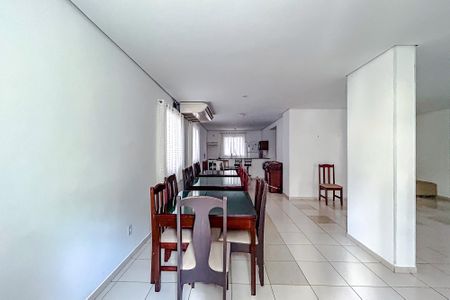 Apartamento à venda com 65m², 2 quartos e 1 vagaÁrea comum - Salão de festas