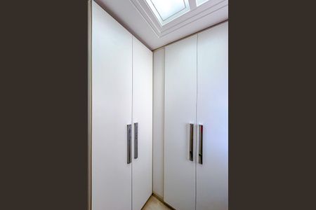 Apartamento à venda com 65m², 2 quartos e 1 vagaCloset da suíte