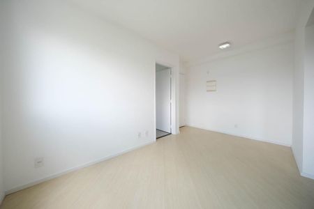 Sala de apartamento à venda com 2 quartos, 43m² em Vila Talarico, São Paulo