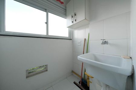 Apartamento à venda com 43m², 2 quartos e sem vagaCozinha e Área de Serviço