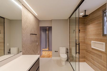 Apartamento à venda com 273m², 3 quartos e 4 vagas Apartamento à venda com 273m², 3 quartos e 4 vagasBanheiro da Suíte 3