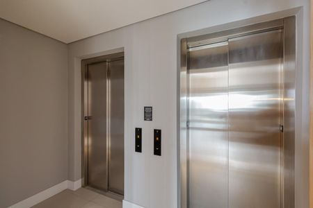 Elevador Privativo de apartamento à venda com 3 quartos, 273m² em Vila Olímpia, São Paulo