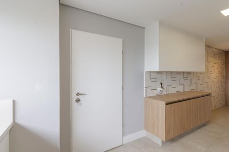 Apartamento à venda com 273m², 3 quartos e 4 vagas Apartamento à venda com 273m², 3 quartos e 4 vagasCozinha