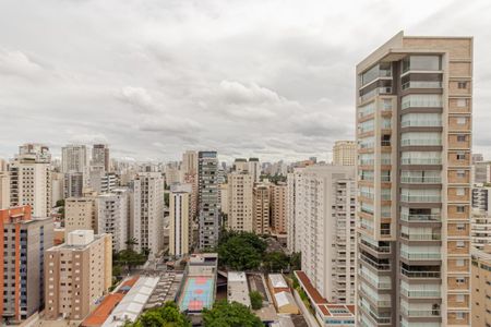 Apartamento à venda com 273m², 3 quartos e 4 vagas Apartamento à venda com 273m², 3 quartos e 4 vagasSacada da Suíte 1