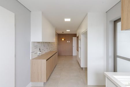 Apartamento à venda com 273m², 3 quartos e 4 vagas Apartamento à venda com 273m², 3 quartos e 4 vagasCozinha