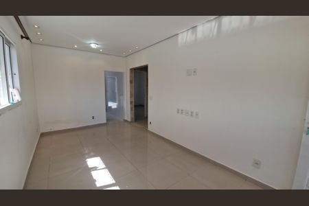 Sala de casa à venda com 2 quartos, 250m² em Jardim Nosso Lar, São Paulo