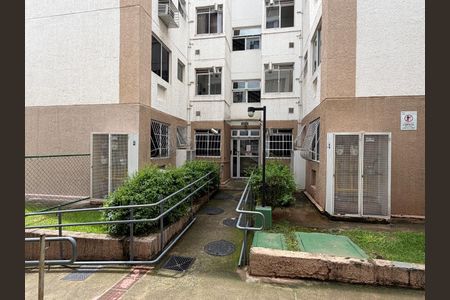 Apartamento para alugar com 42m², 2 quartos e 2 vagasFachada do bloco