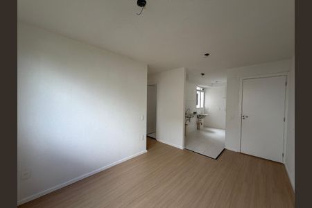 Sala de apartamento à venda com 2 quartos, 42m² em Pechincha, Rio de Janeiro
