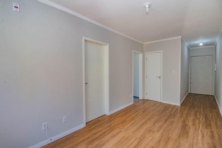 Sala de apartamento para alugar com 1 quarto, 40m² em Passo D’areia, Porto Alegre