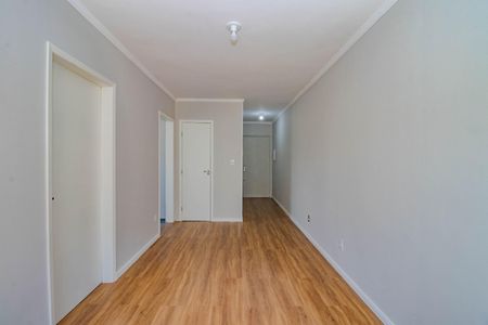 Sala de apartamento para alugar com 1 quarto, 40m² em Passo D’areia, Porto Alegre