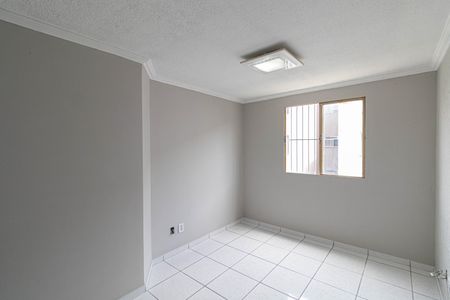 Sala de apartamento para alugar com 2 quartos, 48m² em Jardim Redil, São Paulo