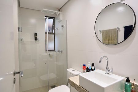 Apartamento à venda com 88m², 2 quartos e 2 vagasBanheiro da Suíte