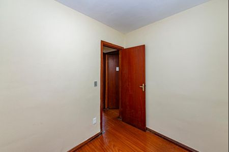 Apartamento para alugar com 54m², 3 quartos e sem vagaQuarto 2