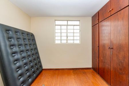Apartamento para alugar com 54m², 3 quartos e sem vagaQuarto 3