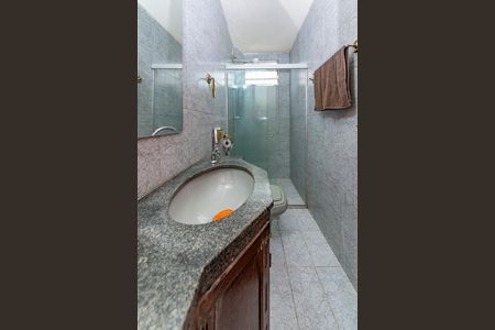 Apartamento para alugar com 54m², 3 quartos e sem vagaBanheiro