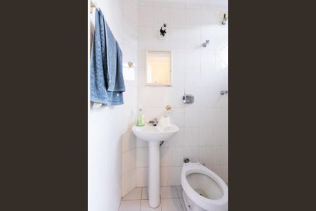 Apartamento à venda com 125m², 4 quartos e 3 vagasBanheiro da Área de Serviço