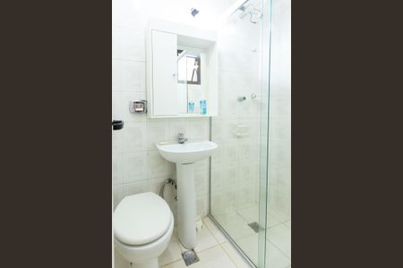 Banheiro da Suíte 1 de apartamento à venda com 4 quartos, 125m² em Cambuí, Campinas