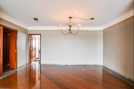 Apartamento à venda com 298m², 3 quartos e 5 vagasSala