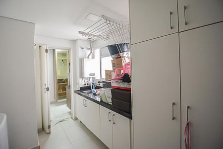 Apartamento para alugar com 107m², 3 quartos e 2 vagas Apartamento para alugar com 107m², 3 quartos e 2 vagasÁrea de Serviço
