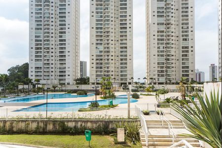 Apartamento para alugar com 107m², 3 quartos e 2 vagas Apartamento para alugar com 107m², 3 quartos e 2 vagasÁrea comum - Piscina