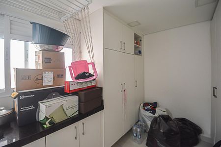 Apartamento para alugar com 107m², 3 quartos e 2 vagas Apartamento para alugar com 107m², 3 quartos e 2 vagasÁrea de Serviço