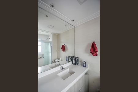 Apartamento para alugar com 107m², 3 quartos e 2 vagas Apartamento para alugar com 107m², 3 quartos e 2 vagasBanheiro da Suíte