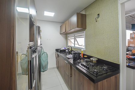 Apartamento para alugar com 107m², 3 quartos e 2 vagas Apartamento para alugar com 107m², 3 quartos e 2 vagasCozinha