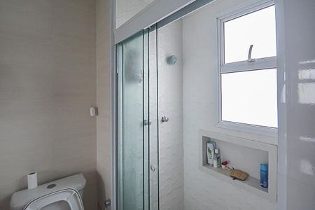 Apartamento para alugar com 107m², 3 quartos e 2 vagas Apartamento para alugar com 107m², 3 quartos e 2 vagasBanheiro da Suíte