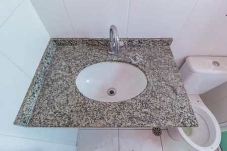 Apartamento à venda com 59m², 2 quartos e 1 vagaDetalhe - Banheiro 