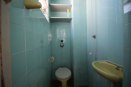 Apartamento à venda com 203m², 4 quartos e 1 vagaBanheiro de serviço